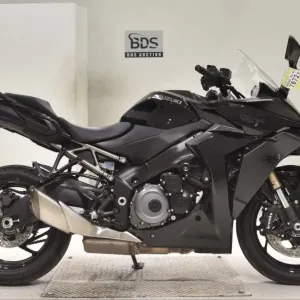 Suzuki GSX-S1000GT 2022 рік Сузуки