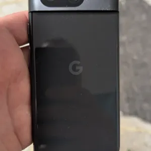 Google pixel 8 8/128 неверлок! Хорошее состояние гарантия