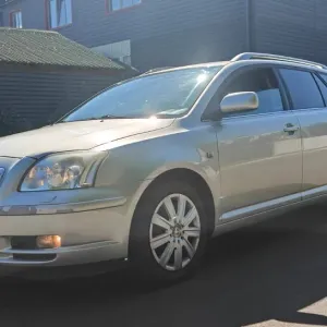 Toyota Avensis 2006 2,2 дизель механіка
