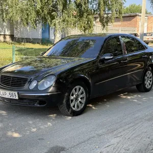 Продам  Mercedes-Benz W211