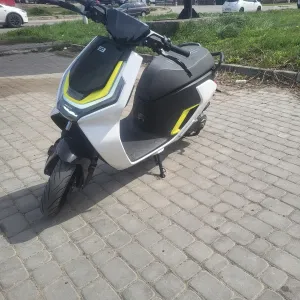 Електроскутер ZEEHO AE6+ (CFMOTO) | Кредит | Доставка | Обмін