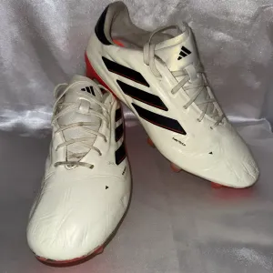 Бутси, копачки Adidas copa pure2 elite, розмір 42.