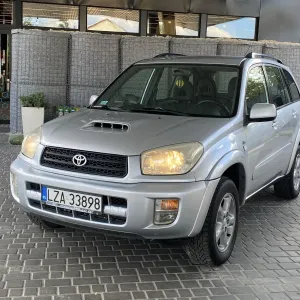Продам Toyota RAV 4 2.0 турбодизель 4х4 полный привод автомобиль в идеальном состоянии