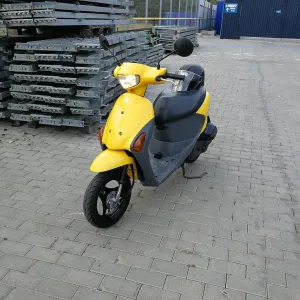 Suzuki lets 4 с контейнера