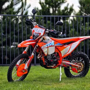 НОВИЙ мотоцикл STM (STN) V9 Enduro в наявності у мотосалоні АРТМОТО Хмельницький