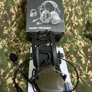 Активні тактичні навушники 3M PELTOR ComTac VIII з гарнітурою , з ARC кріпленнями, з РТТ Оригінал Швеція‼️…