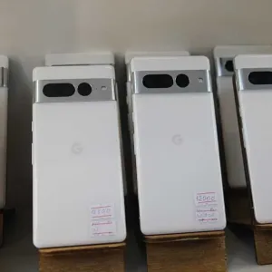 Смартфон Google Pixel 7 Pro 12/128GB Snow Neverlock  гарний стан