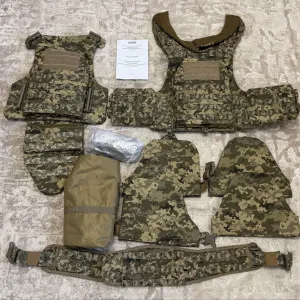 Чохол бронежилету, військове спорядження