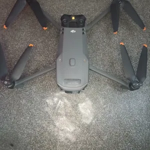 DJI  Mavic  3T .