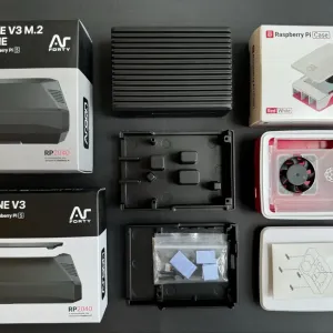 Фірмовий корпус Raspberry Pi 5 Case