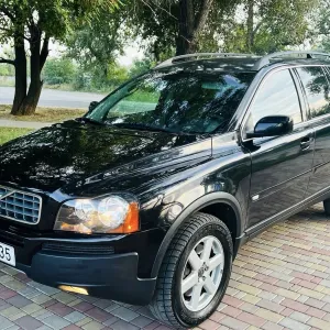 Продам Volvo ХC90 2.4 турбодизель 4X4 полный привод 7 мест в идеальном состоянии
