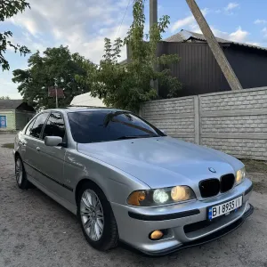 BMW e39 535I v8 газ / бензин