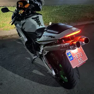 Проодам Honda  cbr 600 rr