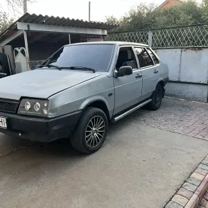 Ваз 2199 на ходу инжектор