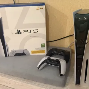 Sony PlayStation 5 Slim з дисководом