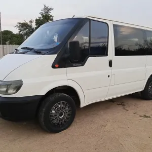 ford transit пассажир передний привод В хорошем состоянии