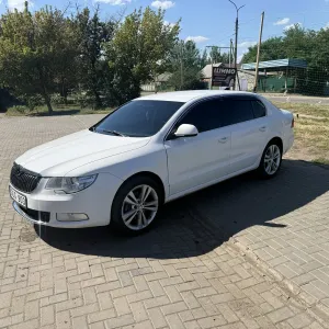 Продам Skoda Superb 2  2008 поколения 1.9 TDI дизель  МКПП 5-ст