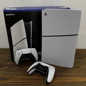 Sony Playstation 5 Digital Edition 825 gb 2 джойстики PS5