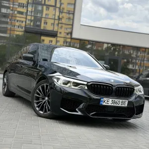 BMW serias 5 G 30 !3 л дизель!