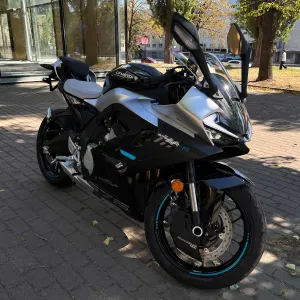 Мотоцикл CFMOTO 675SR-R (Гарантія, Доставка, Сервіс)