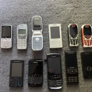 Мобильный телефон SE K750