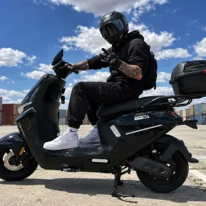 Електроскутер Crosser CR 15 72В 24Аг, графен 2500Вт Круіз контроль + чорний