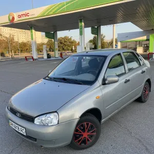 Лада Калина 2005 год