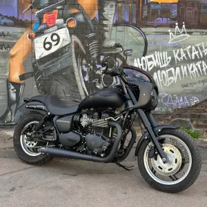 Мотоцикл Triumph Speedmaster 2009 рік