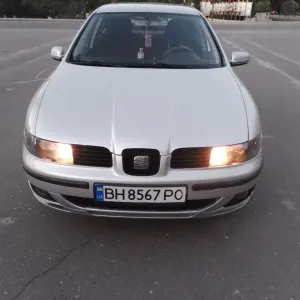 Сиат Леон Автомат 2003г рабочий климат