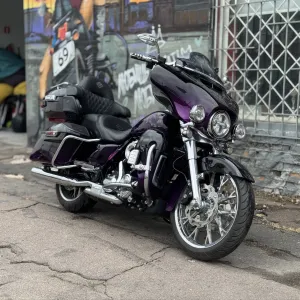 Мотоцикл Harley-Davidson FLHTK Ultra Limited Two Tone 2022 рік