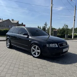 Audi A4 2003 універсал 2.5 quattro S line