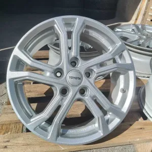 Диски R16 5x114,3 ET40 7J ЦО60, с датчиками давления. Привезены из Германии