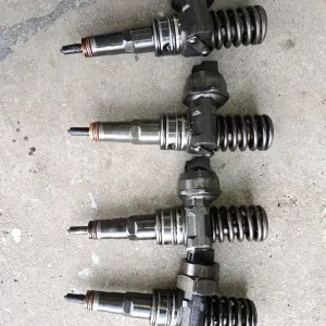 Насос-форсунки Bosch 1.9 TDI / 2.0 TDI )VAG) — 0414720037  0414720015