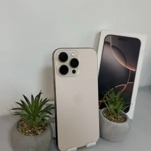 iPhone 16 Pro Max 256 GB Desert/ Neverlock/ 88% АКБ/ Айфон 16 Про Макс 256 ГБ