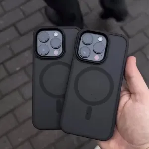 Чорний матовий чохол на айфон iPhone