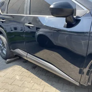 Двері дверка Nissan Rogue T33 Рог Т33 розборка