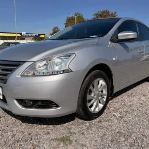 Nissan Sentra газ/бензин автомат седан