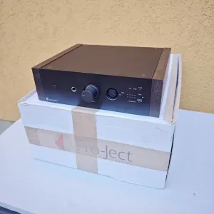 Pro-Ject Head Box DS2 B підсилювач для навушників