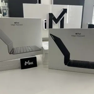 Apple Magic Keyboard для iPad Pro 11” M4 M5 2024, 2025 MWR23, MVR03