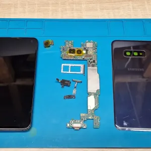 Samsung s10e  розбор на деталі, запчастини