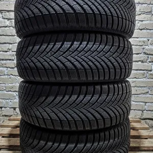 Зимові 215/60r16 Semperit | 2023 | 7mm | Made in Portugal | Комплект / 4шт | Преміум шини | Без пошкоджень, без ремонтів | Тільки з Німеччини