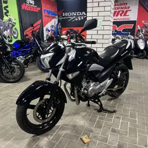 Suzuki GSR250 2012г.