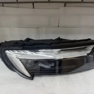 Фара фары  audi q7 matrix EU (full led ) 2023 2024 2025 2026