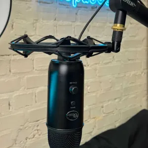 Мікрофон Logitech for Creators Blue Yeticaster Pro Broadcast Bundle