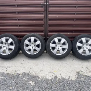 Диски з резиною 205/60/R16 Комплект дисків R16 Пежо 3008 5008