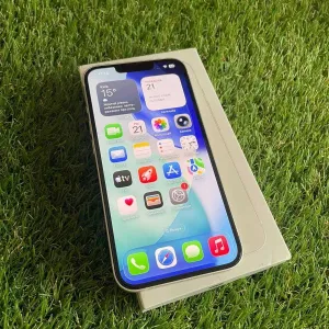 iPhone 13 128 White / 79% АКБ\ без ремонтів