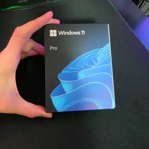 Windows 11 Pro BOX USB HAV-00195 Ключ українська • фізична коробка, флешка, ключ • ліцензія FPP Віндовс 11 Про ключ Виндовс 11 Про лицензия Активація
