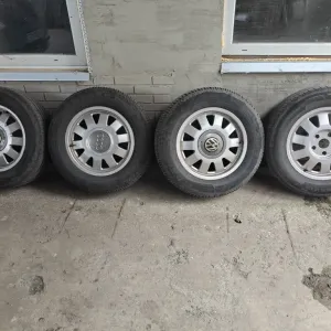Продам диски з резиною ваг. 5 на 112  р 15