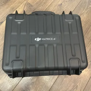 Matrice 4t (nev) зелений