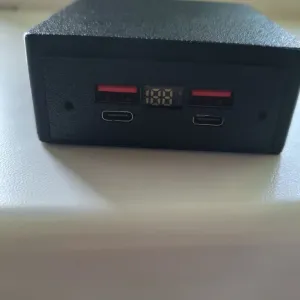 Зарядка до збірок від 2S до 7S, з функцією повербанка потужність 100 ват заряд/розряд , плата бмс додатково